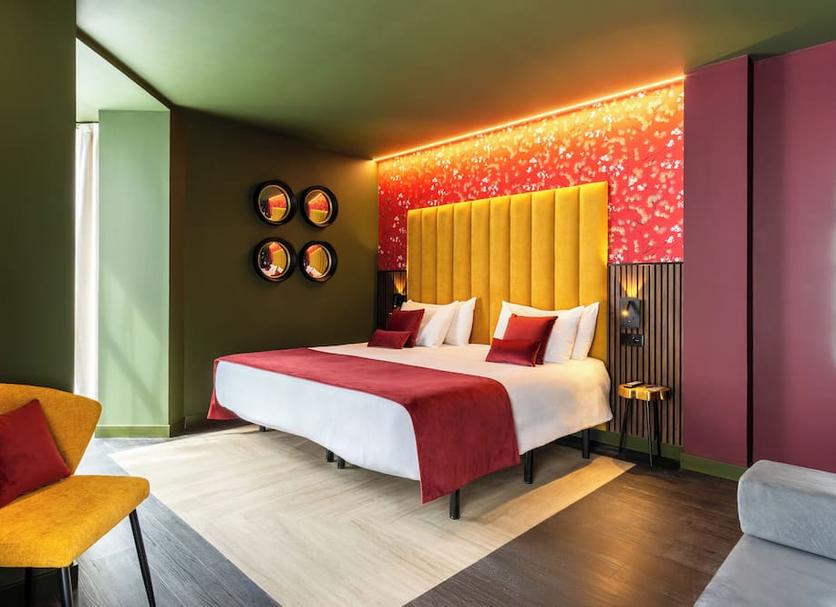 Bedroom Photo