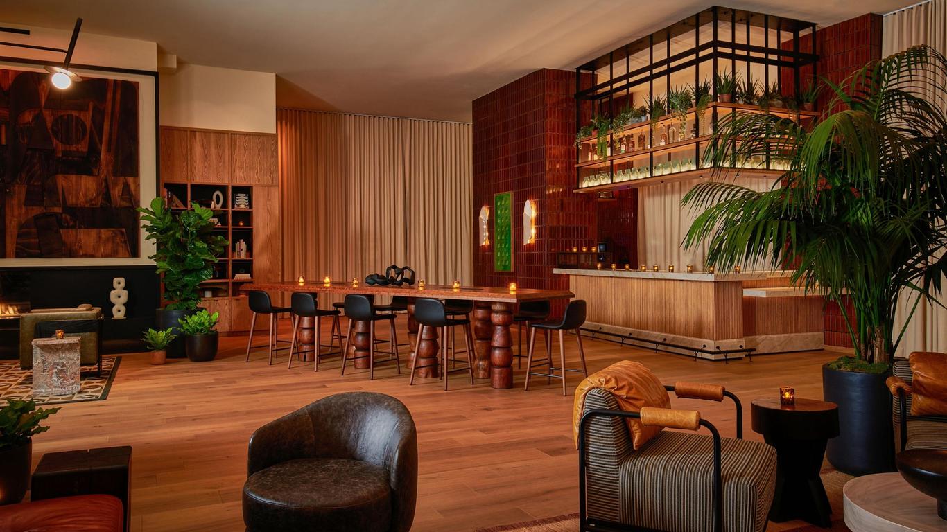 HOLLYWOOD VOLUME, a Tribute Portfolio Hotel