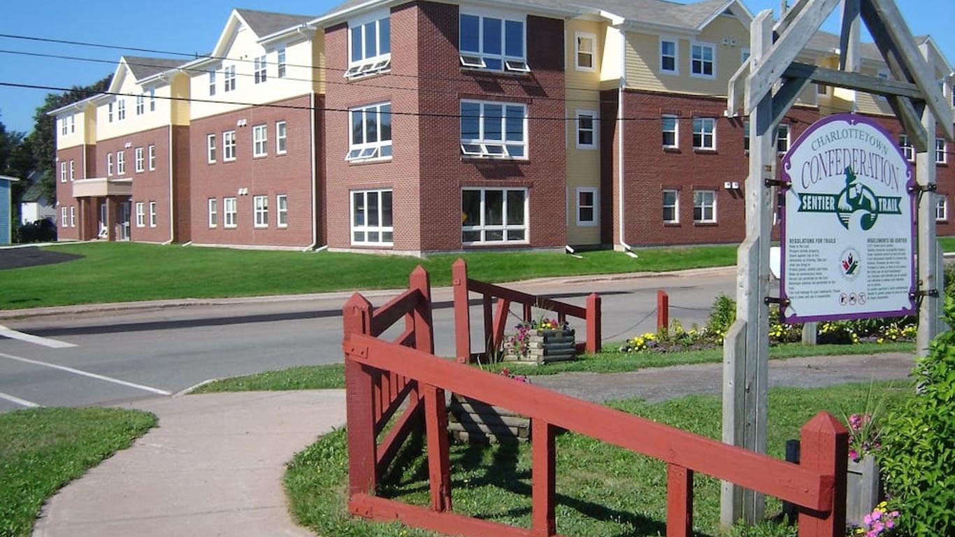 Glendenning Hall at Holland College