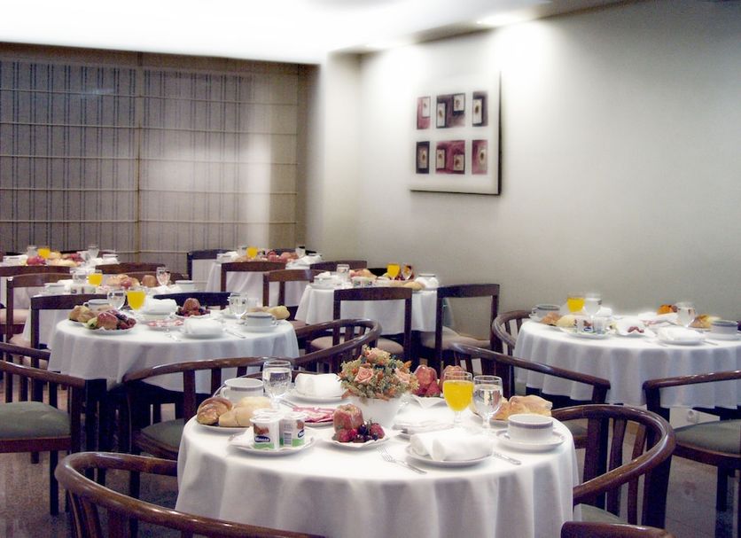 Banquet hall Photo