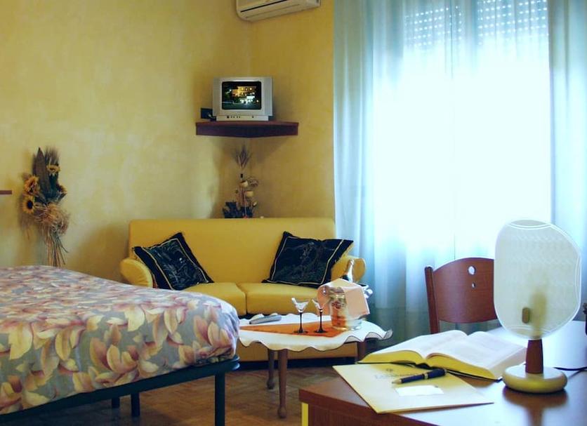 Bedroom Photo