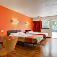 Motel 6-Kansas City, Mo