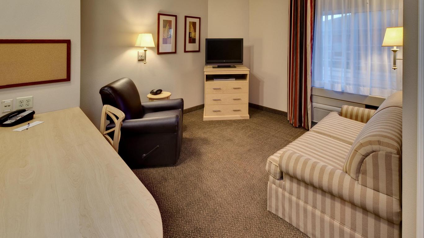 Candlewood Suites Peoria at Grand Prairie