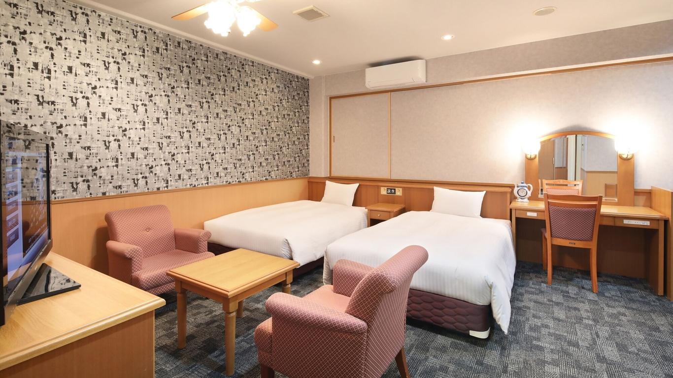 Green Rich Hotel Aso Kumamoto Airport (Artificial hot spring Futamata Yunohana)
