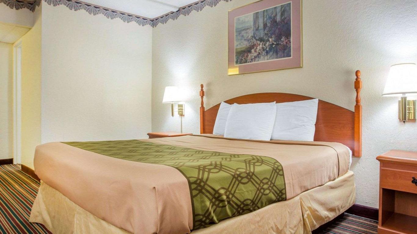 Rodeway Inn Stone Mountain