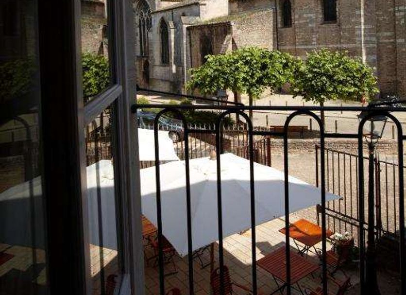 Balcony Photo