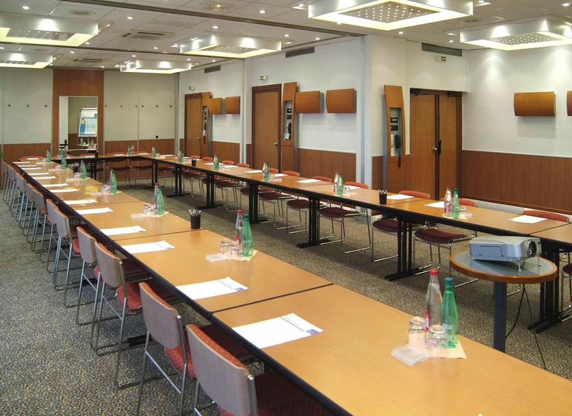 Conference room Photo