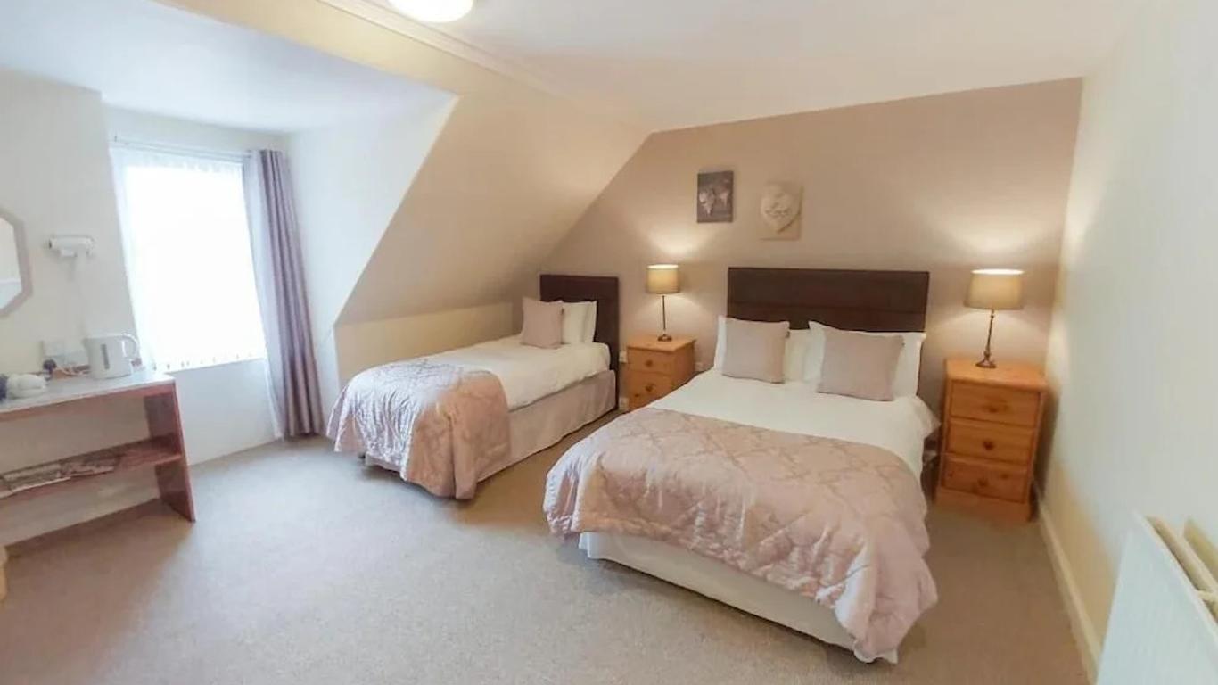 Elm House Hotel