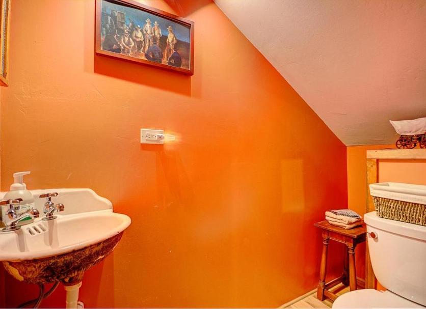 Bathroom Photo
