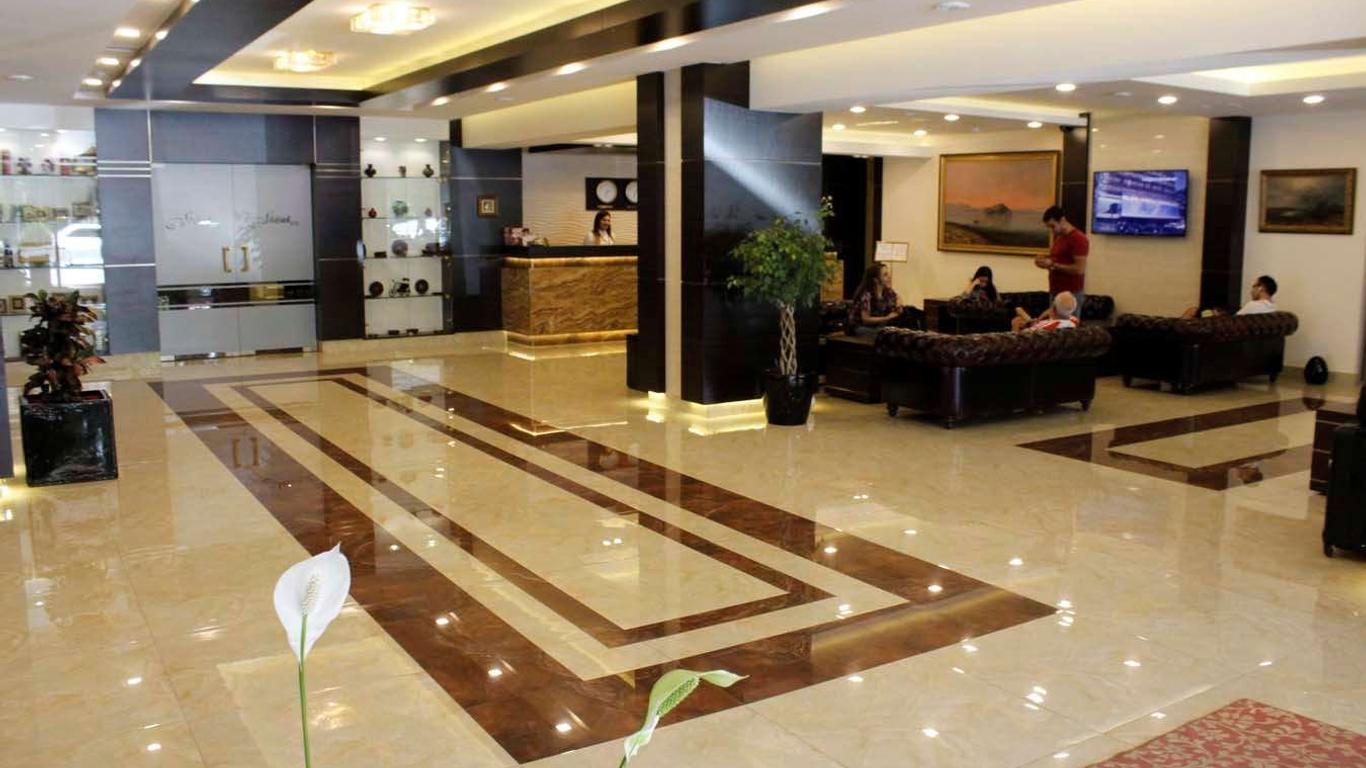 Hotel Shirak