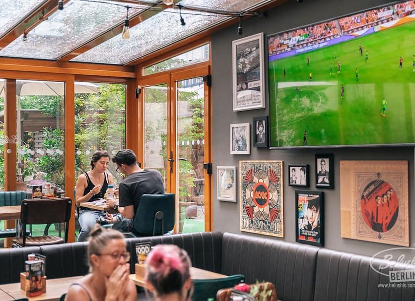 Bar Photo