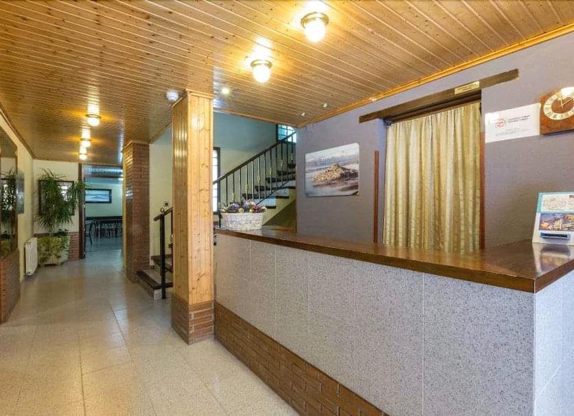 Front desk Photo