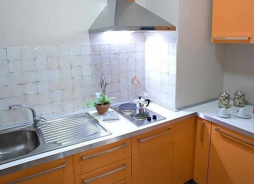 Kitchen Photo