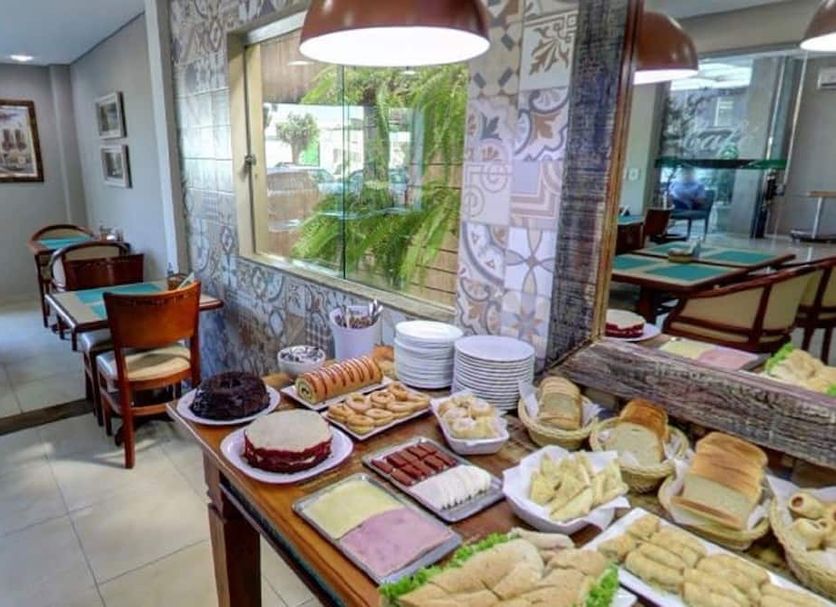Buffet Photo