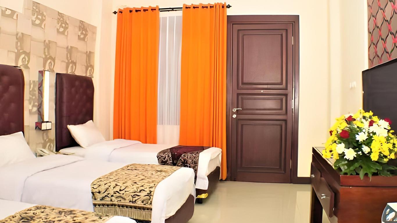 Grand City Hotel Batu