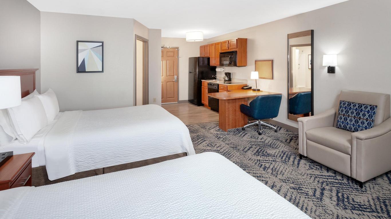 Candlewood Suites Louisville North