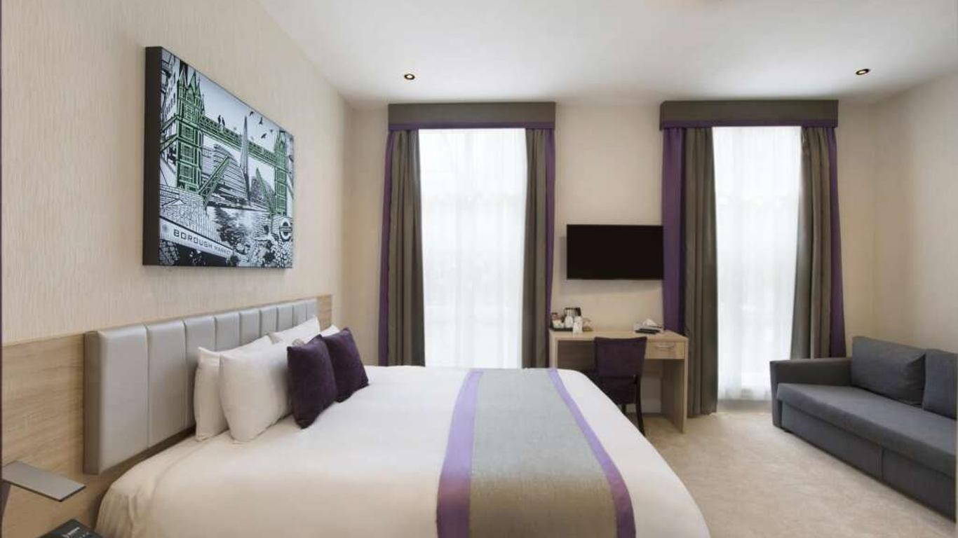 OYO Townhouse 30 Sussex Hotel