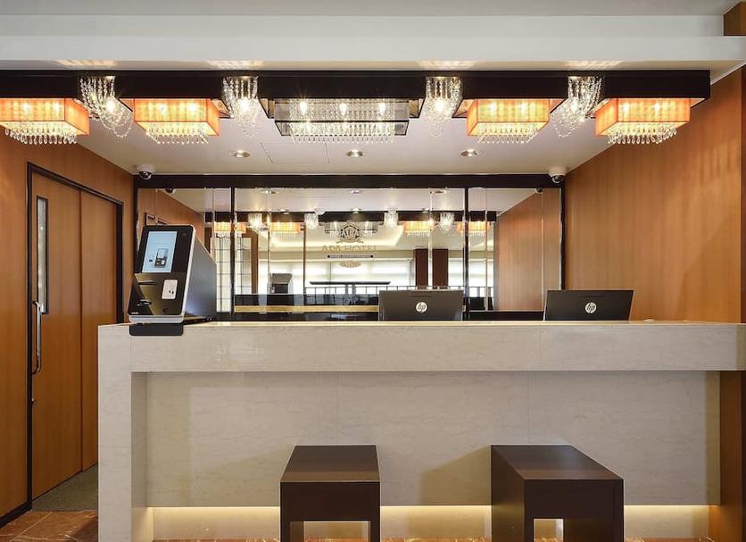 Front desk Photo