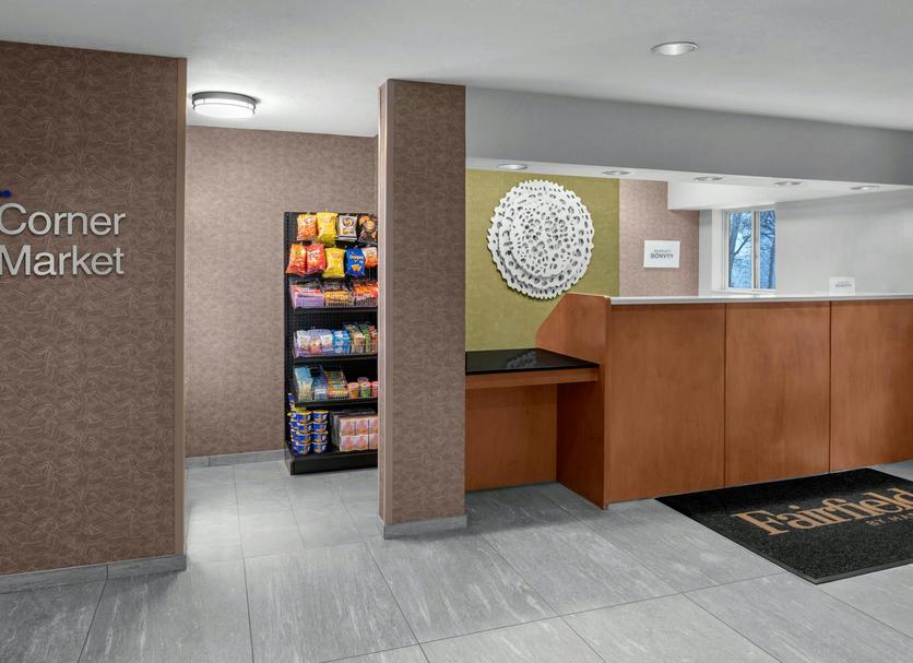 Front desk Photo