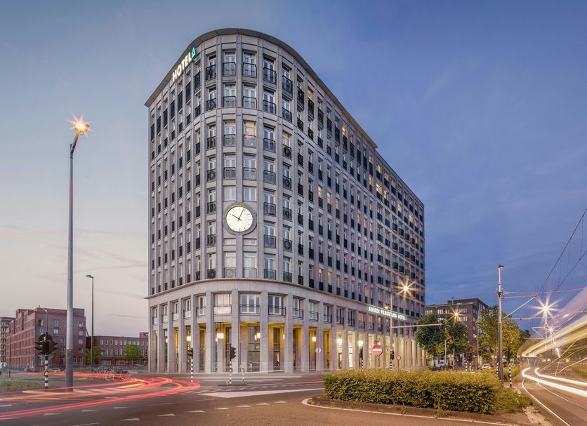 Building Photo