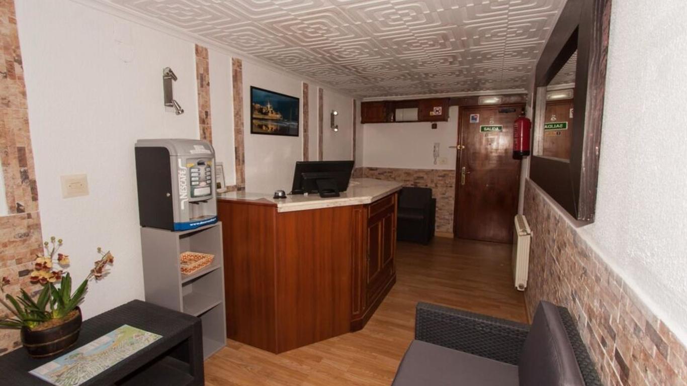 Hostal Verdemar