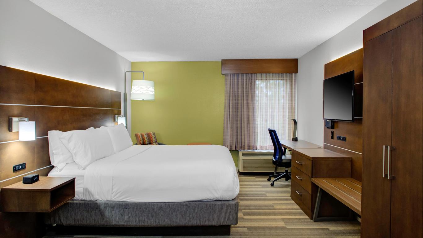 Holiday Inn Express - Chester, An IHG Hotel
