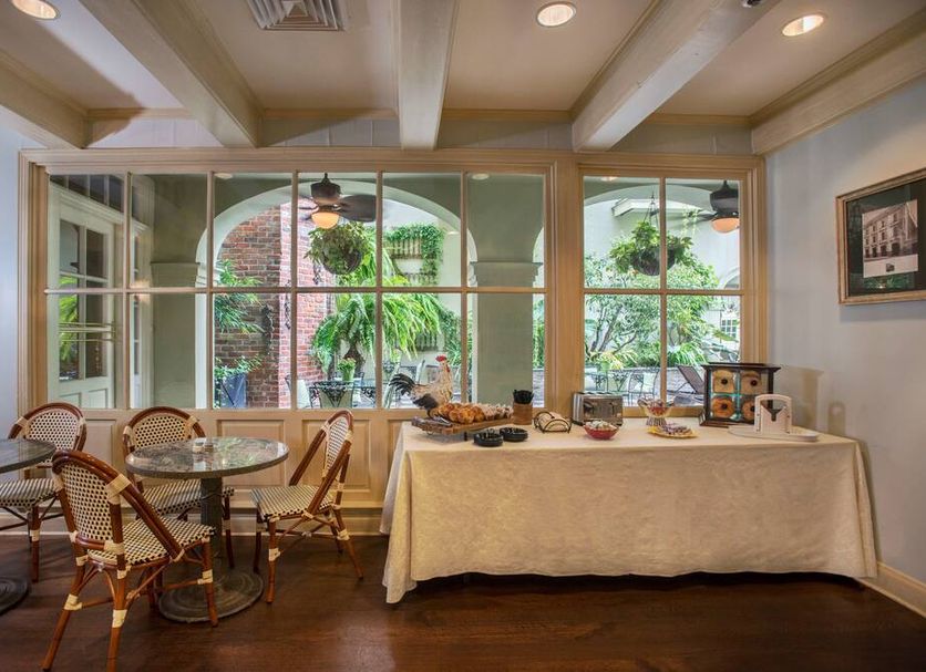 Dining room Photo