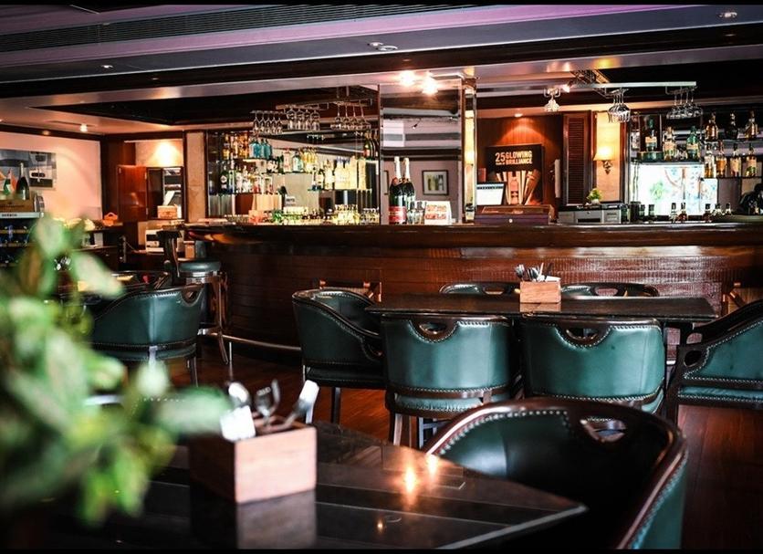 Bar Photo