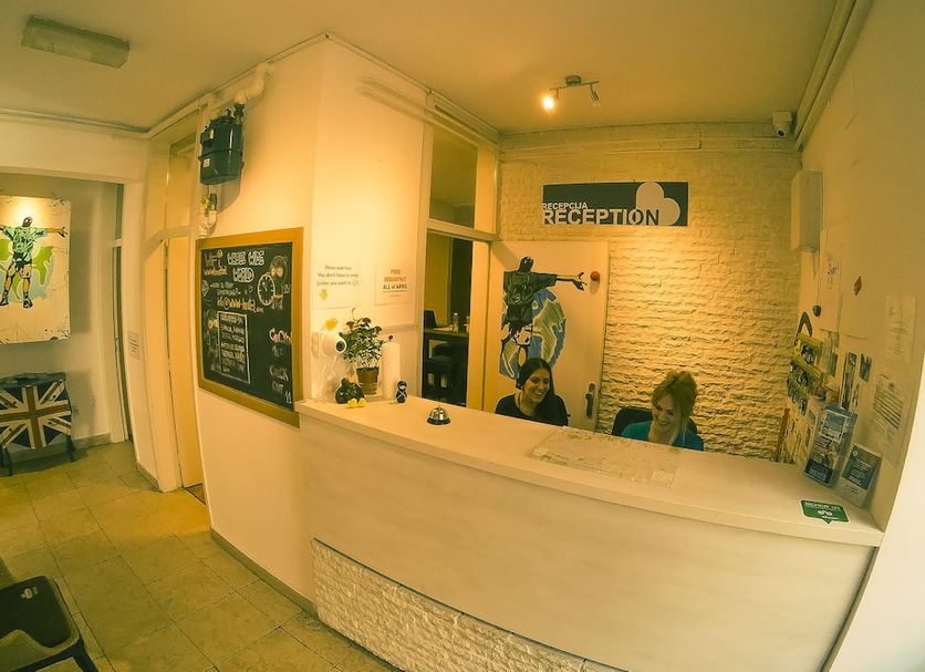 Front desk Photo
