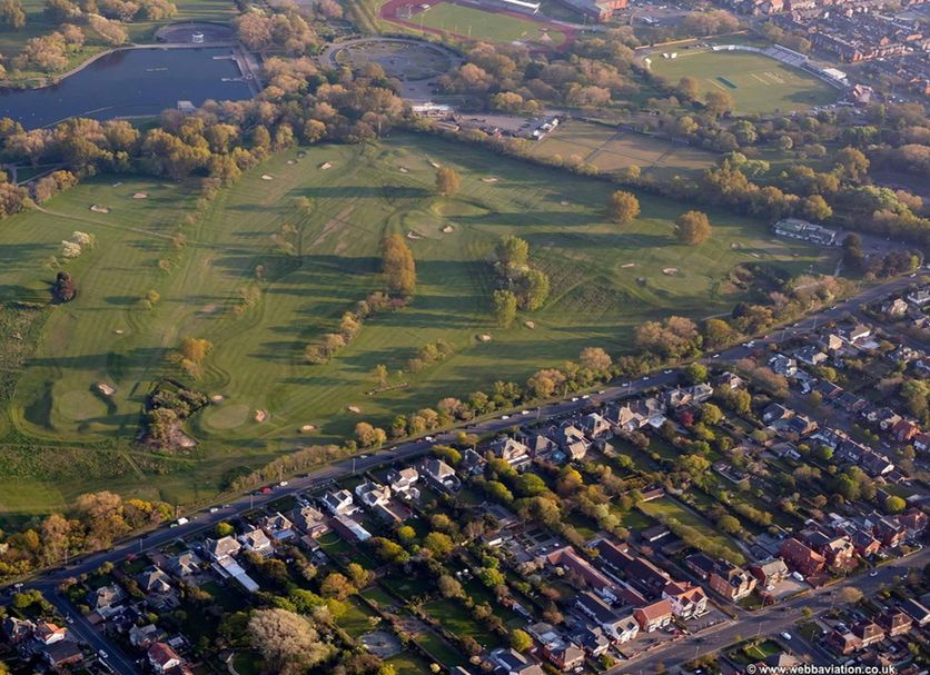 Golf course Photo