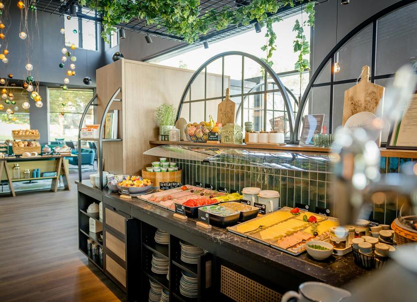 Buffet Photo
