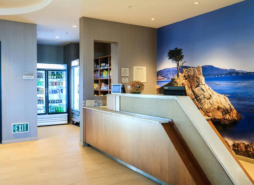 Front desk Photo