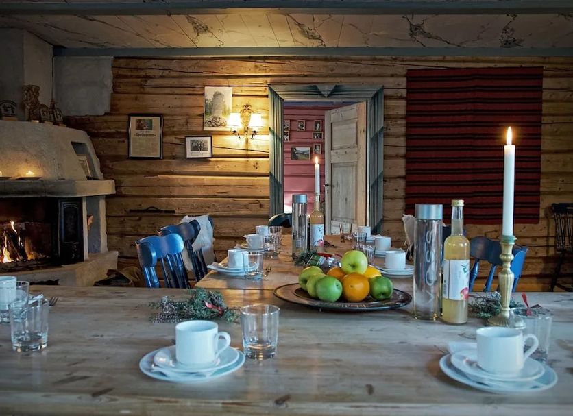 Dining room Photo