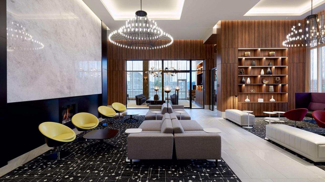 Homewood Suites by Hilton Montreal Midtown