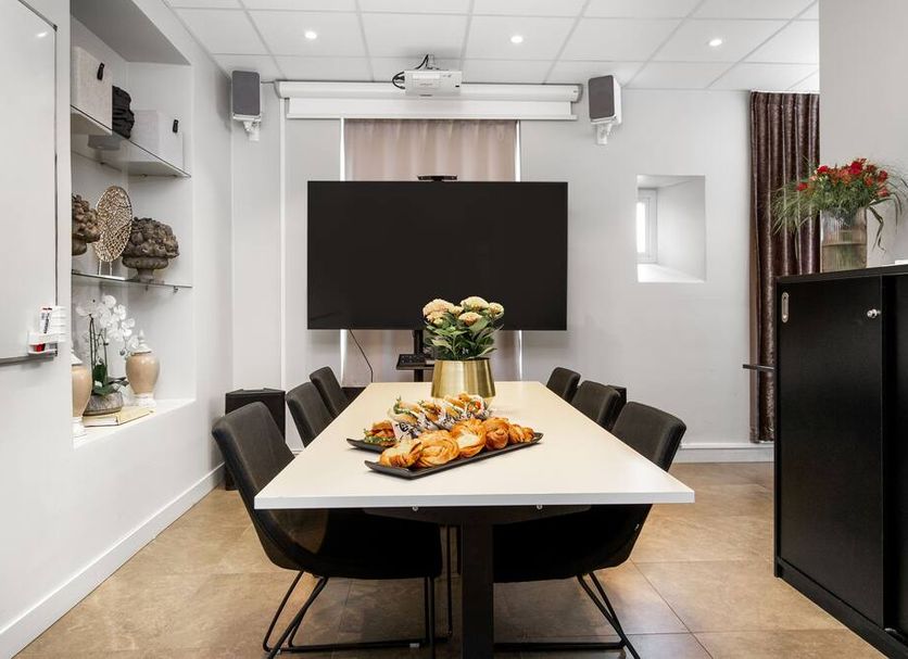 Dining room Photo