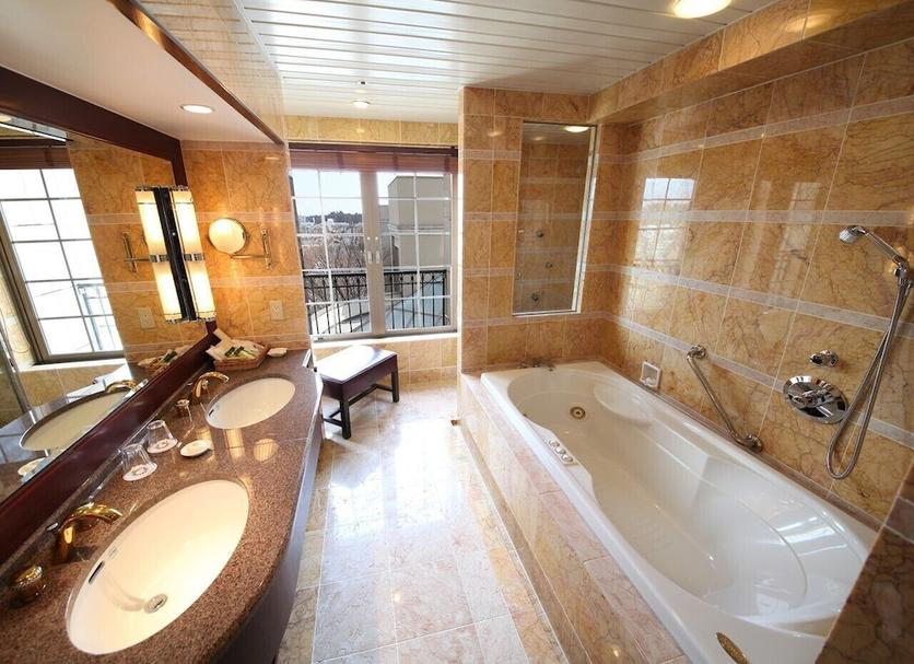 Bathroom Photo