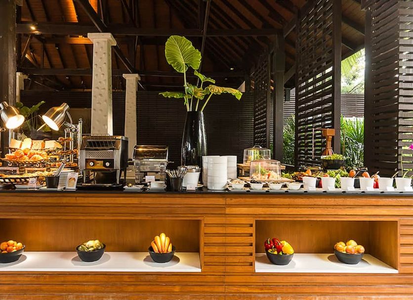 Buffet Photo