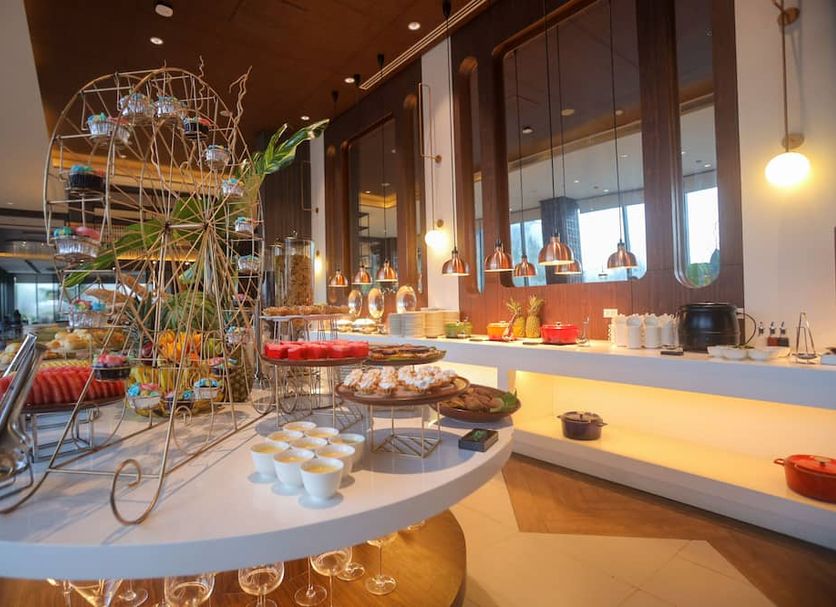 Buffet Photo
