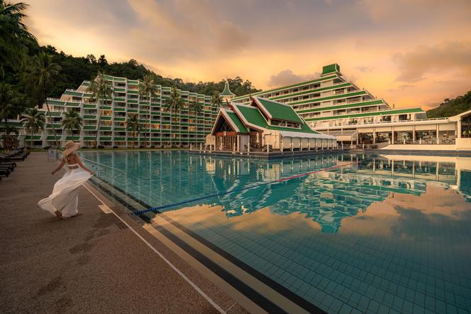 Le Méridien Phuket Beach Resort