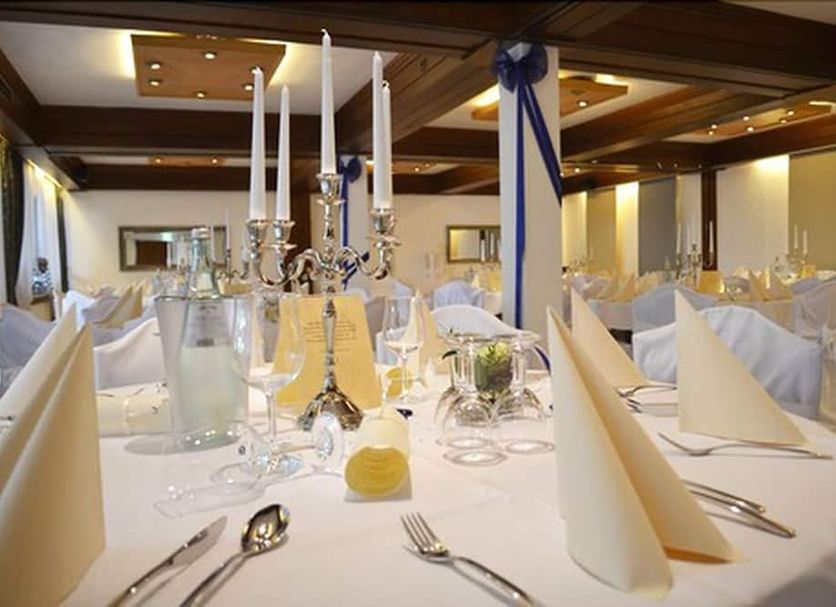 Banquet hall Photo