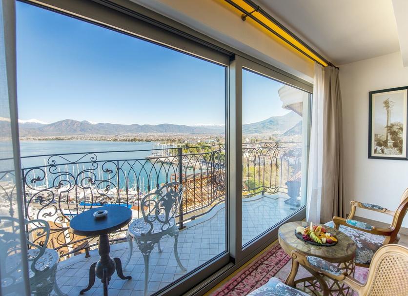 Balcony Photo
