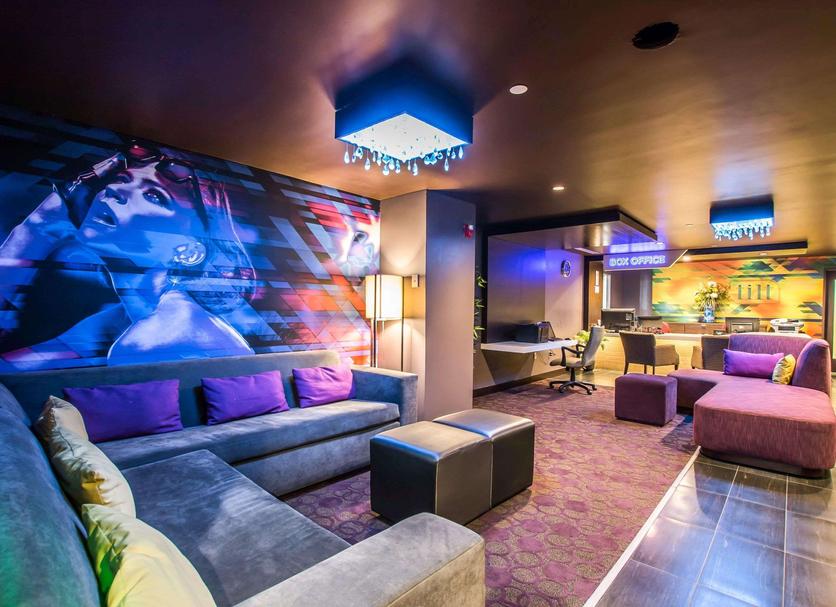 Lounge Photo