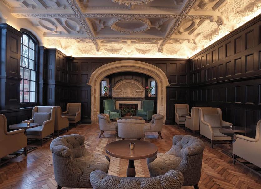 Lounge Photo