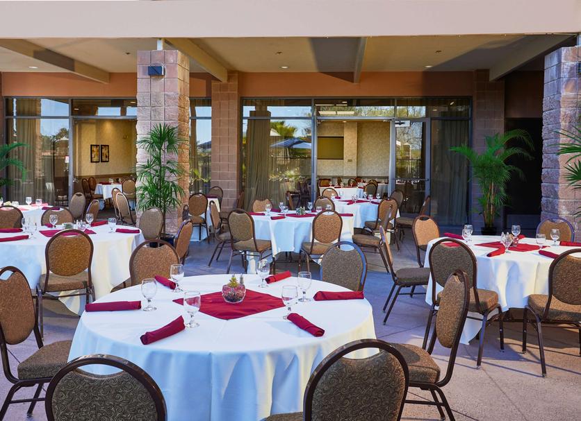 Banquet hall Photo