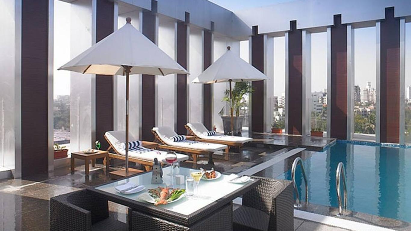 Royal Orchid Central Grazia