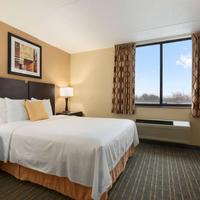 Days Hotel by Wyndham University Ave SE