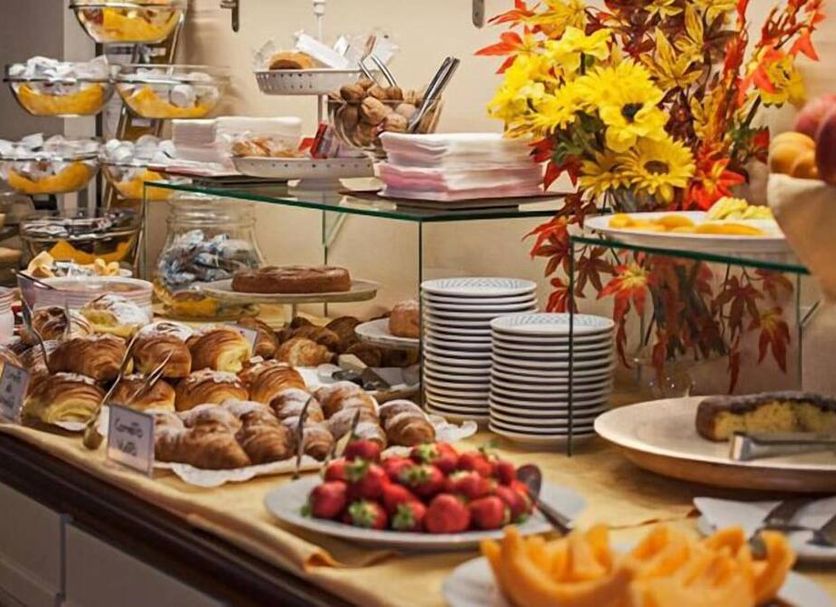 Buffet Photo