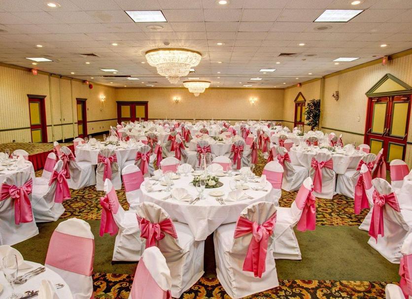 Banquet hall Photo