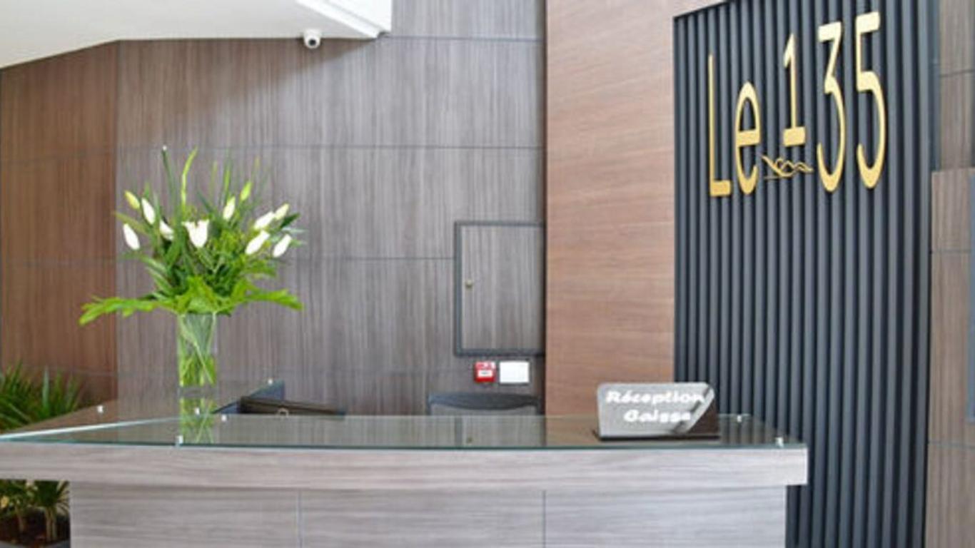 Le 135 appart hotel