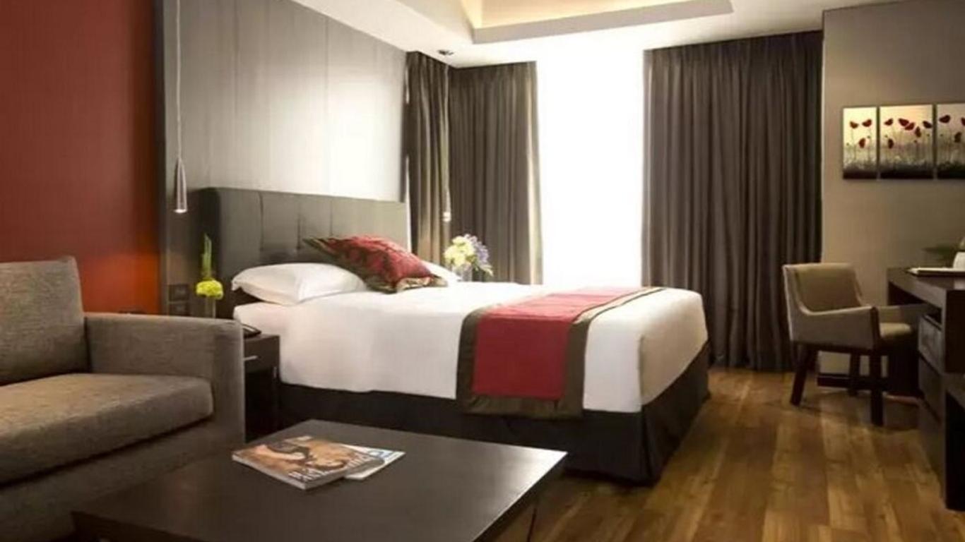 F1 Hotel Manila